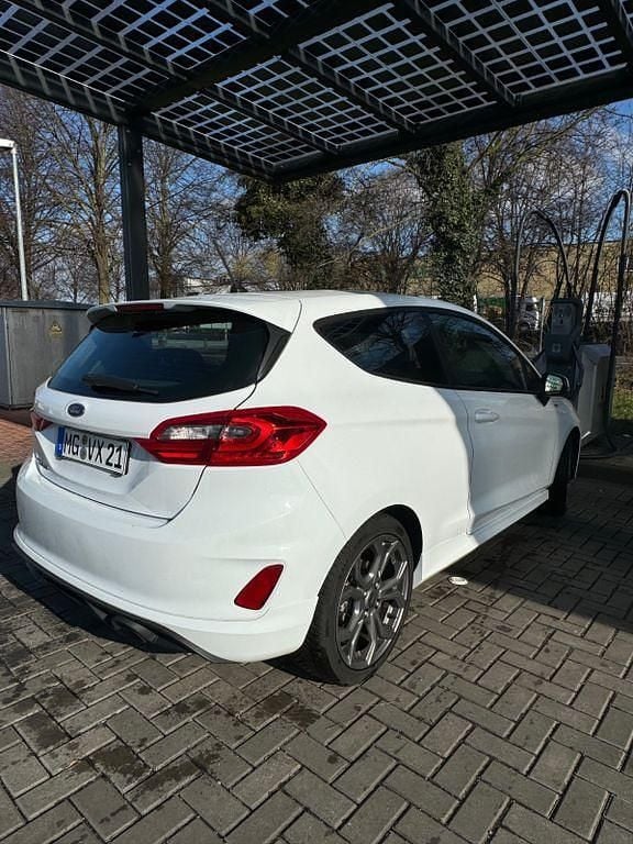 Gebraucht Ford Fiesta ST-Line 86 PS (63 kW) 2018 Weiß Kleinwagen