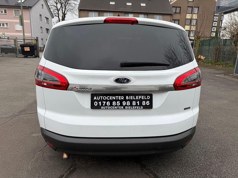 Gebraucht Ford S-MAX Titanium 160 PS (117 kW) 2014 Weiß Van / Kleinbus