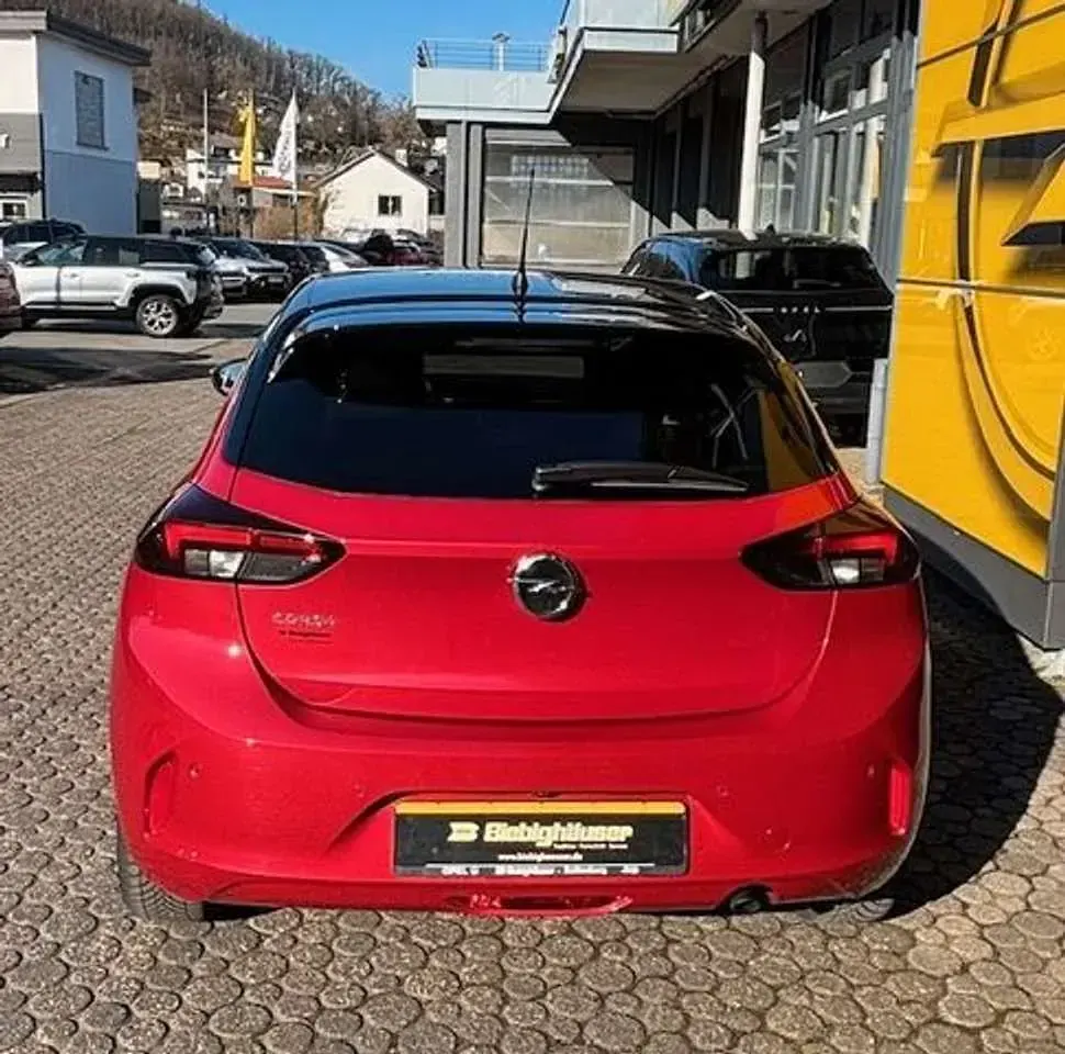 Gebraucht Opel Corsa Elegance 101 PS (74 kW) 2023 Rot Kleinwagen