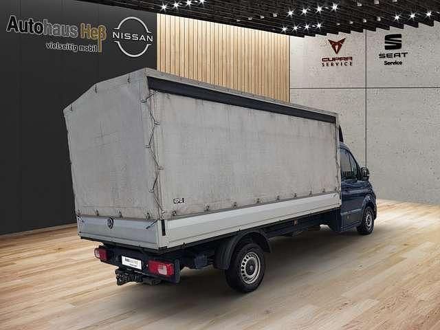 Gebraucht VW Crafter Trendline 177 PS (130 kW) 2018 Blau (metallic) Van