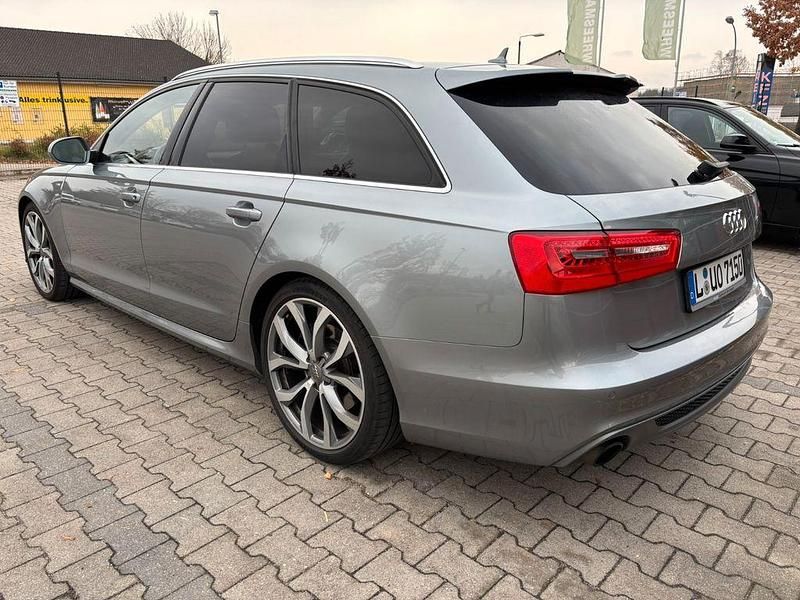 Gebraucht Audi A6 313 PS (230 kW) 2013 Grau Kombi
