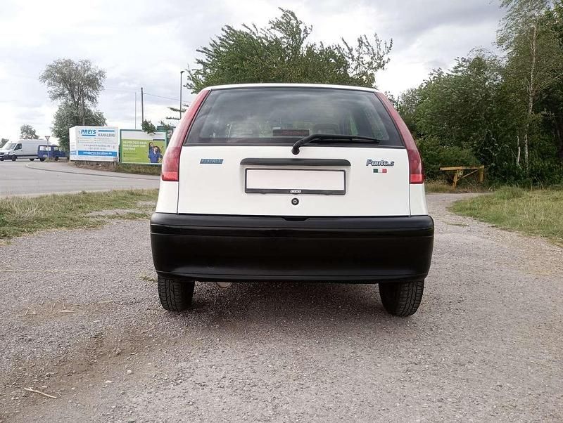 Gebraucht 1997 Fiat Punto S Kleinwagen | 1.900 € - Bild 1/4