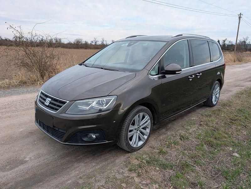 Gebraucht Seat Alhambra Style Plus 184 PS (135 kW) 2016 Braun Van / Kleinbus