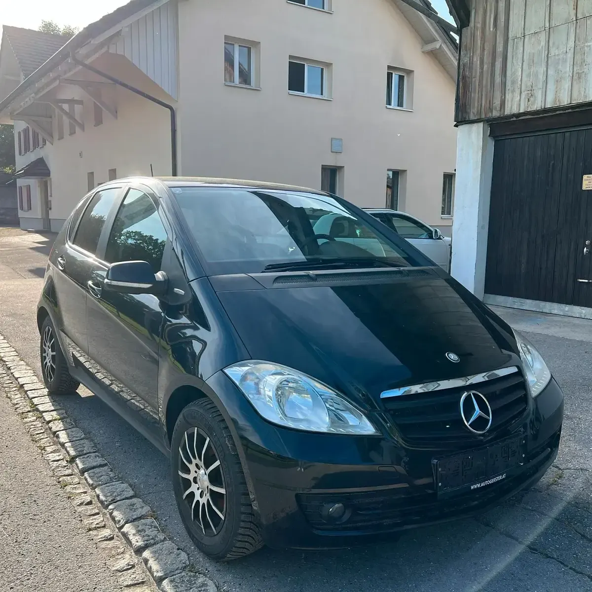 Gebraucht Mercedes A160 95 PS (69 kW) 2010 Schwarz Kleinwagen