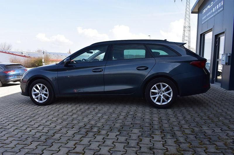 Gebraucht Seat Leon Style 150 PS (110 kW) 2024 Magnetic tech grey Kombi