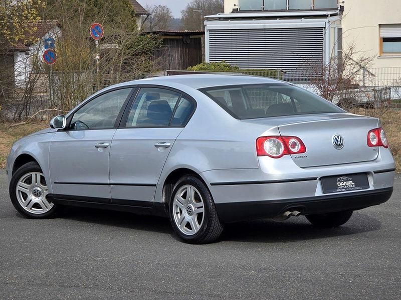 Gebraucht VW Passat Trendline 105 PS (77 kW) 2007 Silber Limousine