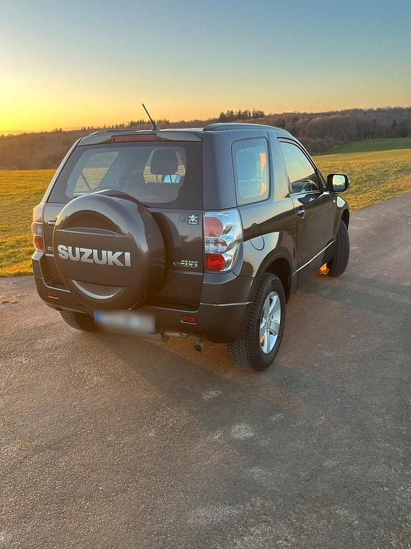 Gebraucht Suzuki Vitara 129 PS (94 kW) 2011 SUV