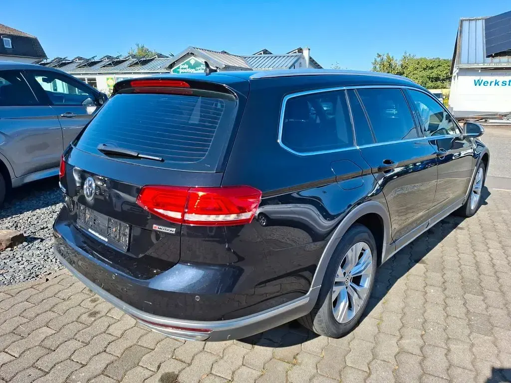 Gebraucht VW Passat Alltrack 190 PS (139 kW) 2018 Schwarz Kombi