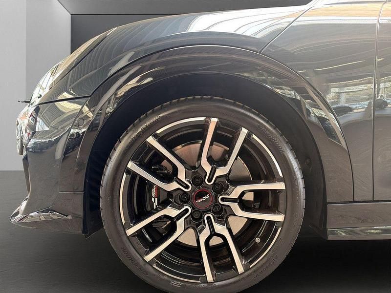 Gebraucht Mini John Cooper Works 204 PS (150 kW) 2024 Grau / legend grey (metallic) Kleinwagen