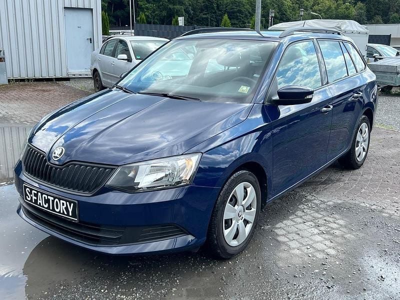 Blau Gebraucht 2017 Skoda Fabia Active Kombi | 6.780 € (Guter Preis) - Bild 1/4