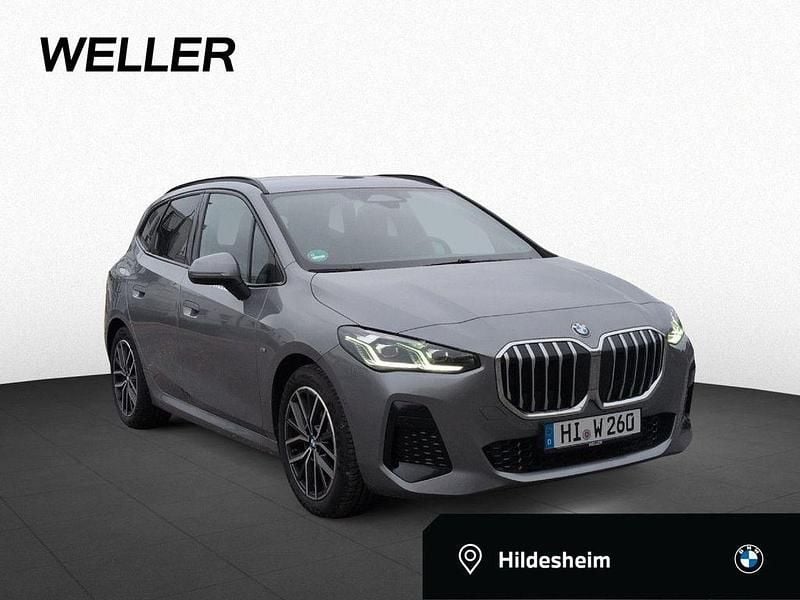 Grau Gebraucht 2025 BMW 223 Active Tourer M Sport Van / Kleinbus | 47.490 € (Etwas zu teuer) - Bild 1/4