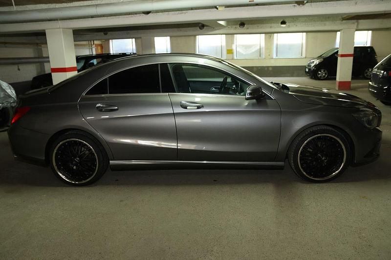 Gebraucht Mercedes CLA200 156 PS (114 kW) 2014 Grau Limousine
