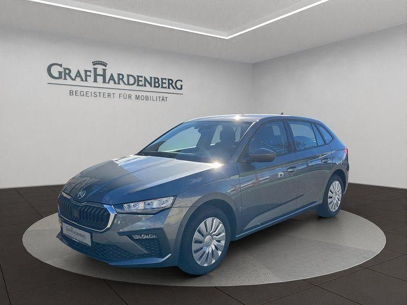 Grau Gebraucht 2025 Skoda Scala Essence Kleinwagen | 20.410 € (Superpreis) - Bild 1/4