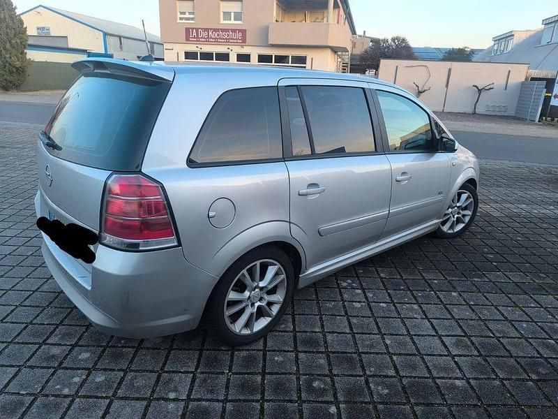 Gebraucht Opel Zafira OPC 150 PS (110 kW) 2007 Silber Van / Kleinbus
