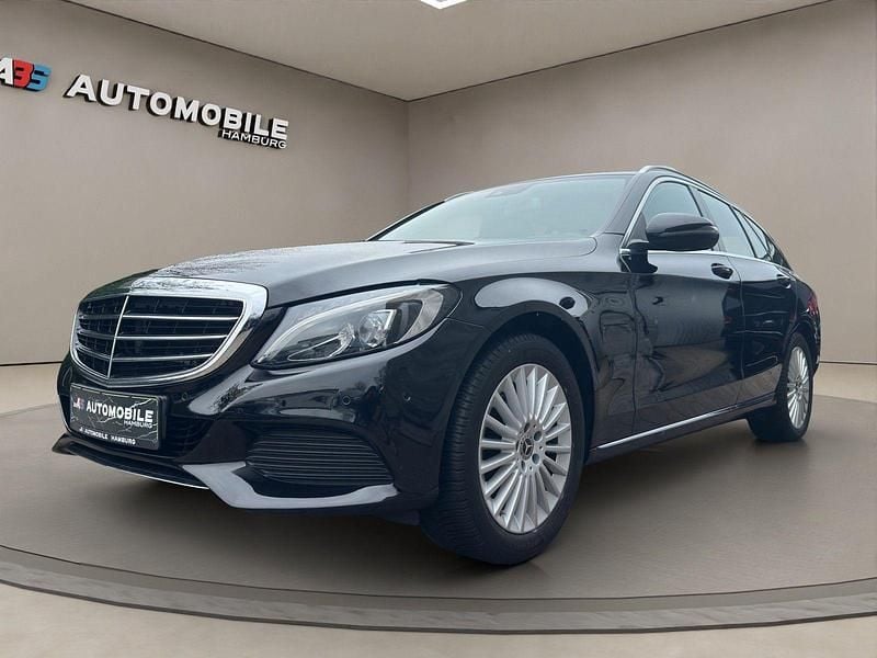 Gebraucht Mercedes C180 Exclusive 156 PS (114 kW) 2017 Schwarz Kombi