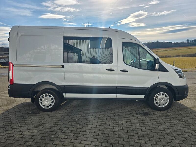 Gebraucht Ford Transit 170 PS (125 kW) 2021 Weiß Van / Kleinbus