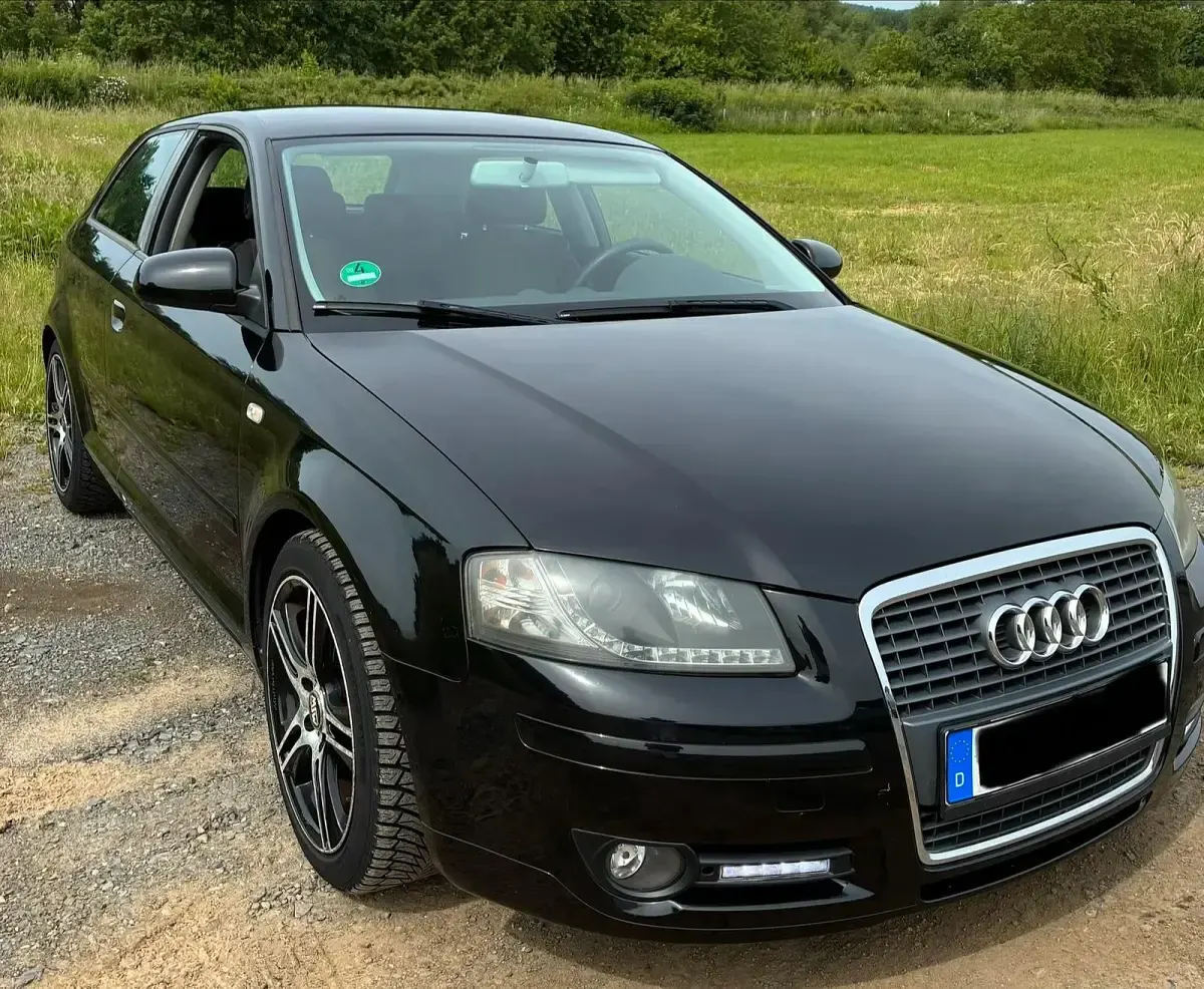 Gebraucht Audi A3 102 PS (75 kW) 2006 Schwarz Kleinwagen
