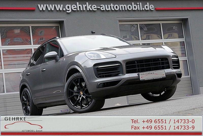 Quarzitgrau Gebraucht 2018 Porsche Cayenne S SUV | 37.850 € (Fairer Preis) - Bild 1/4