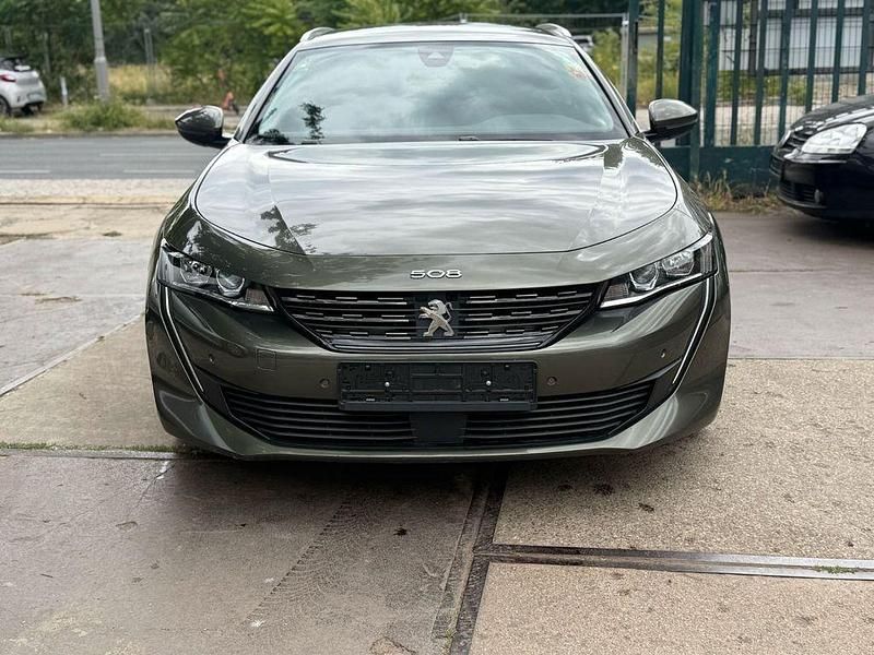 Grau Gebraucht 2019 Peugeot 508 Allure Kombi | 12.250 € (Guter Preis) - Bild 1/4