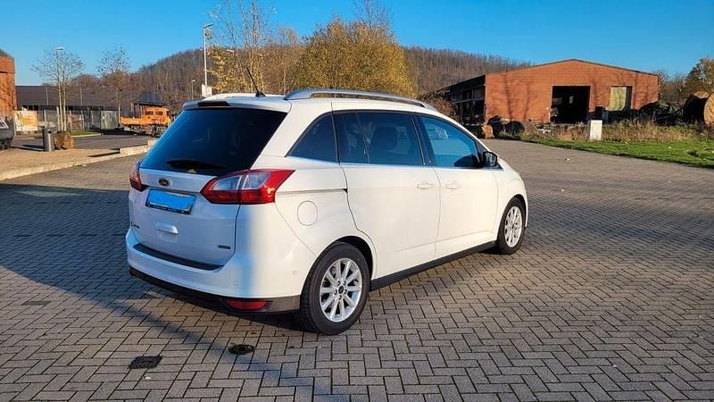 Gebraucht Ford Grand C-Max Titanium 150 PS (110 kW) 2017 Weiß Van / Kleinbus