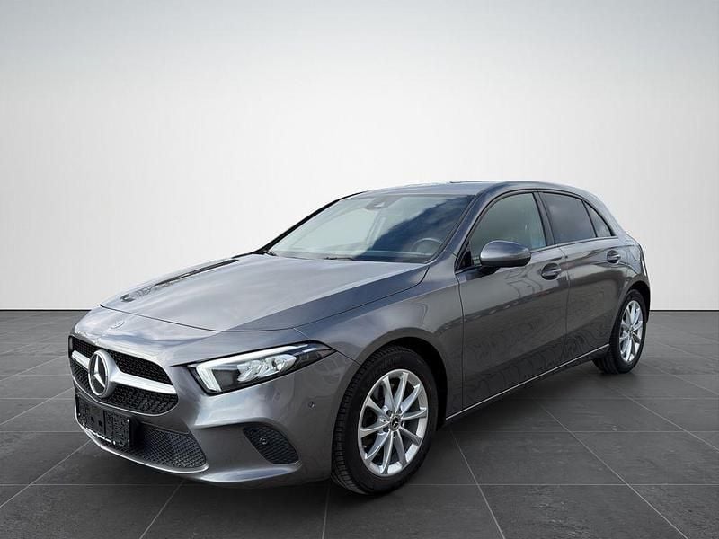 Gebraucht Mercedes A250 Progressive 224 PS (164 kW) 2019 Grau Limousine
