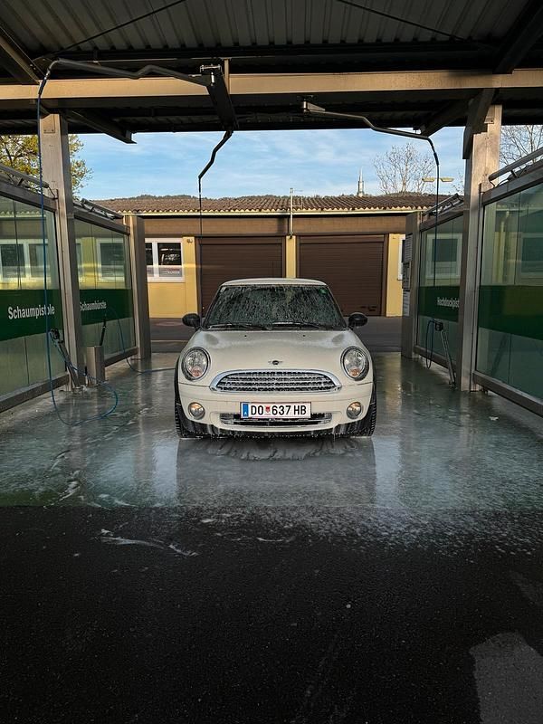 Beige Gebraucht 2010 Mini Cooper Coupé Coupé | 4.500 € (Fairer Preis) - Bild 1/4