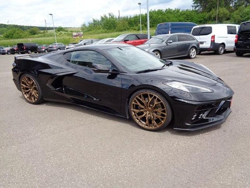 Schwarz Gebraucht 2022 Corvette C8 Coupé | 99.999 € - Bild 1/4