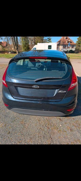 Gebraucht Ford Fiesta Trend 82 PS (60 kW) 2010 Schwarz Kleinwagen