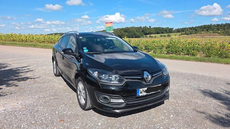 Schwarz Gebraucht 2016 Renault Mégane III Limousine | 7.400 € (Fairer Preis) - Bild 1/4