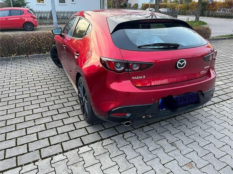 Gebraucht Mazda 3 Selection 122 PS (89 kW) 2021 Rot Kleinwagen