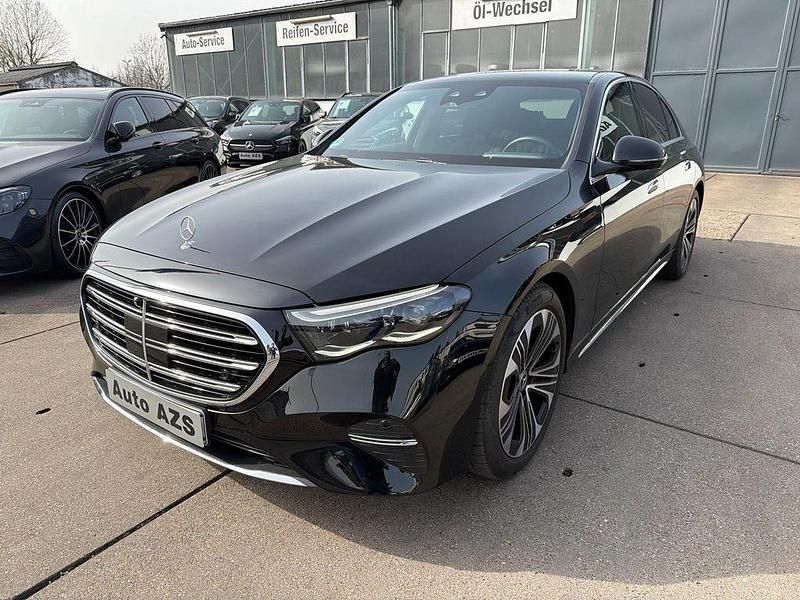 Gebraucht Mercedes E220 Exclusive 197 PS (144 kW) 2024 Schwarz Limousine