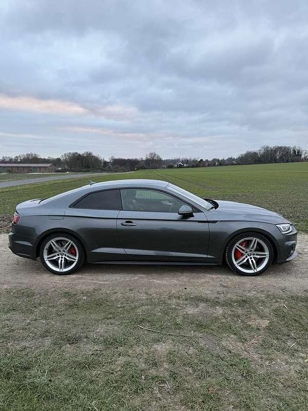 Gebraucht Audi A5 Sport 286 PS (210 kW) 2019 Grau Coupé