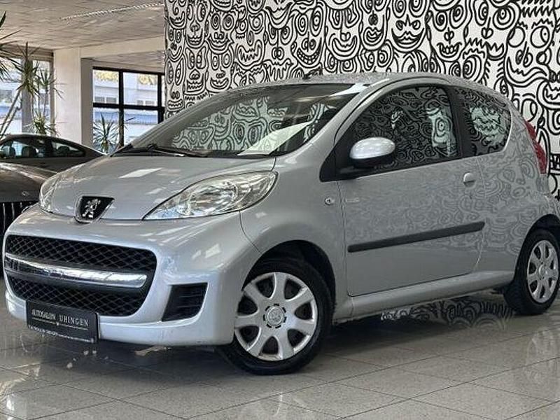 Silber Gebraucht 2010 Peugeot 107 Kleinwagen | 2.290 € (Fairer Preis) - Bild 1/4