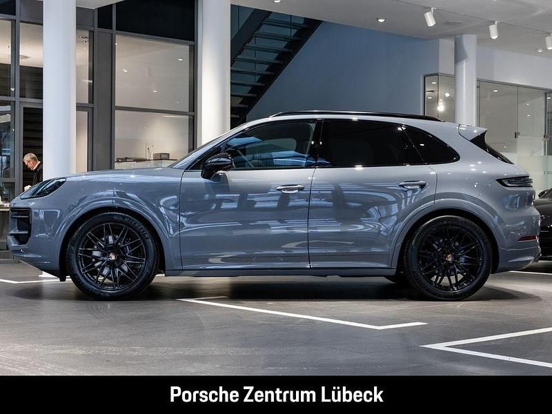Neu Porsche Cayenne Black Edition 354 PS (260 kW) 2026 Grau SUV