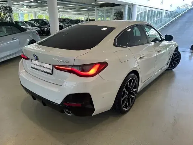 Używany BMW 420 Performance 190 KM (139 kW) 2025 Biały Coupe