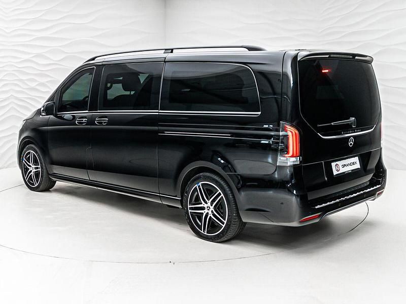 Neu Mercedes V300 237 PS (174 kW) 2026 Schwarz Van / Kleinbus