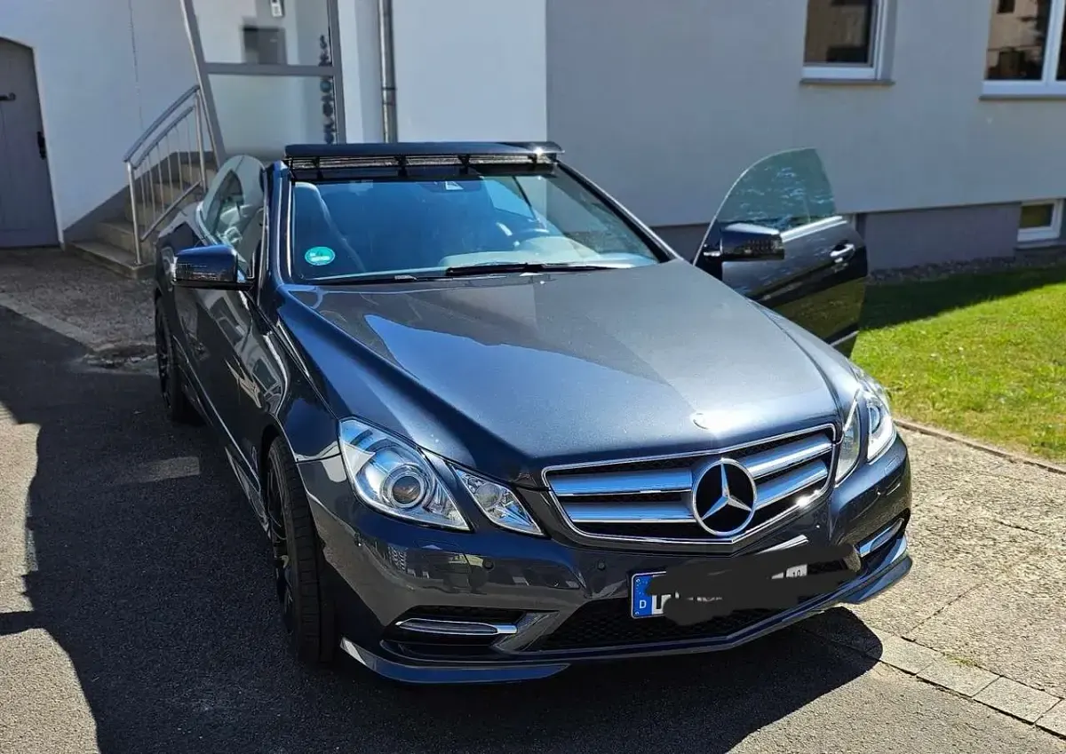 Gebraucht Mercedes 200 184 PS (135 kW) 2013 Grau Cabrio