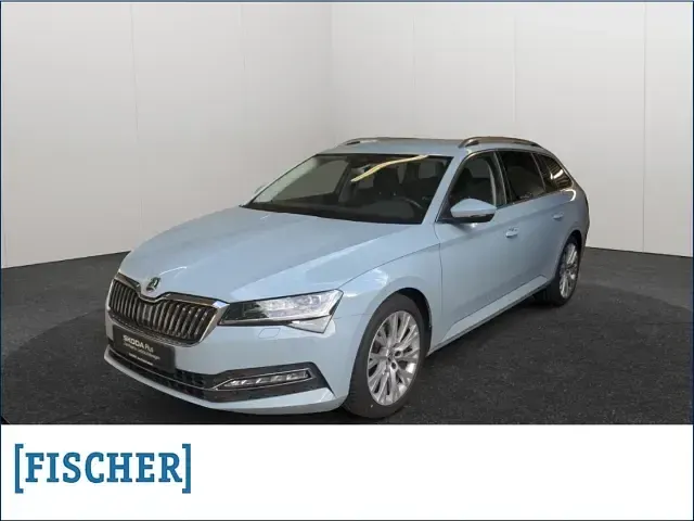 Gebraucht Skoda Superb Style 200 PS (147 kW) 2023 Kombi
