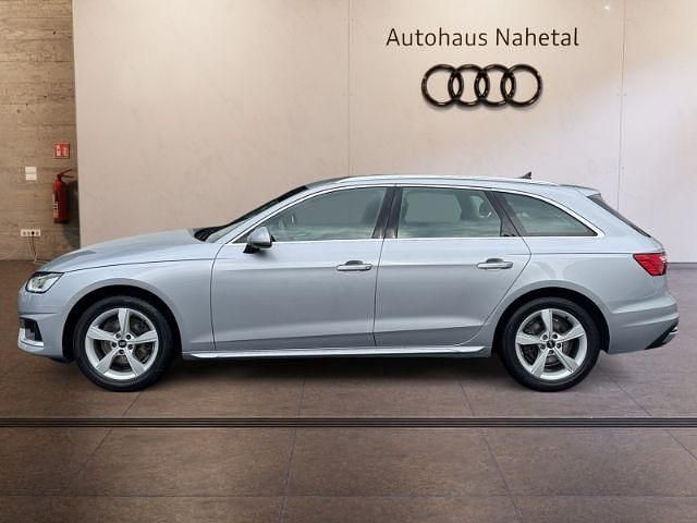Gebraucht Audi A4 Advanced 163 PS (119 kW) 2023 Silber Kombi