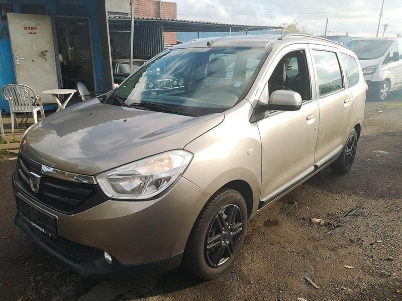 Gold Gebraucht 2013 Dacia Lodgy Lauréate Van / Kleinbus | 2.450 € (Superpreis) - Bild 1/4
