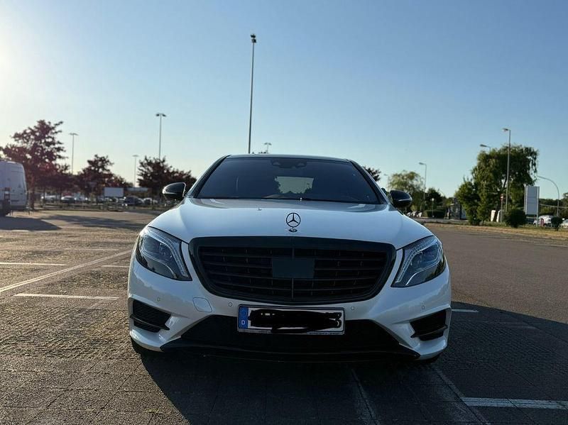 Weiß Gebraucht 2016 Mercedes S400 AMG line Limousine | 42.500 € (Fairer Preis) - Bild 1/4