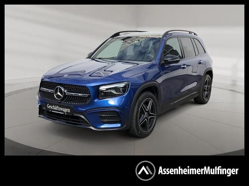 Blau Gebraucht 2024 Mercedes GLB200 AMG Line Premium Plus SUV | 48.439 € (Teuer) - Bild 1/2