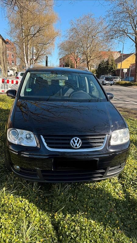 Gebraucht VW Touran 105 PS (77 kW) 2006 Schwarz Van / Kleinbus