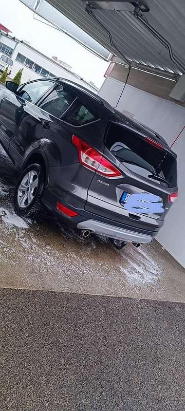 Gebraucht Ford Kuga 150 PS (110 kW) 2014 SUV