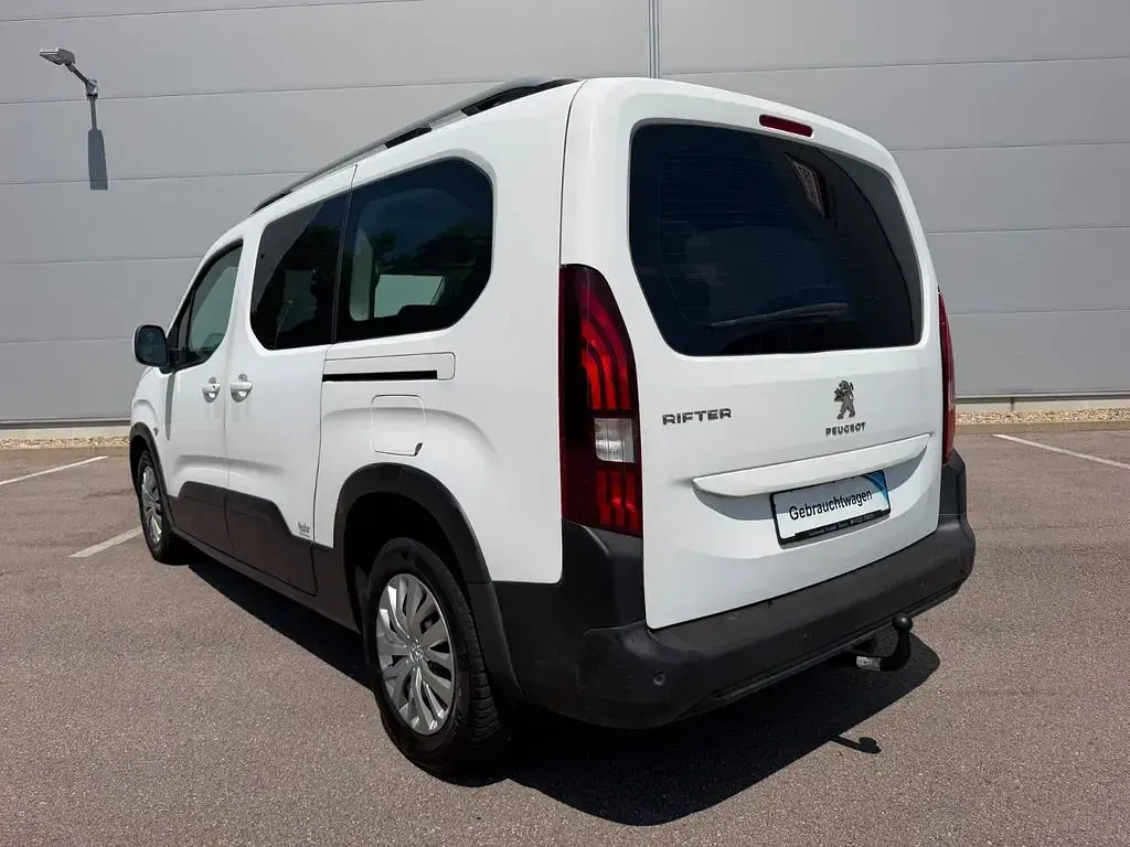 Gebraucht Peugeot Rifter Active 131 PS (96 kW) 2019 Weiß Van / Kleinbus