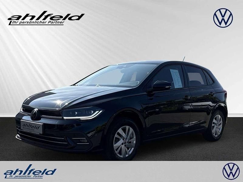 Deep black perleffekt Gebraucht 2024 VW Polo Style Kleinwagen | 24.440 € (Fairer Preis) - Bild 1/4