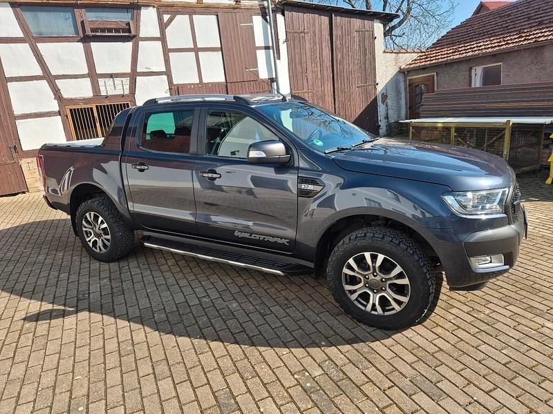 Gebraucht Ford Ranger Wildtrack 200 PS (147 kW) 2018 Grau Pickup