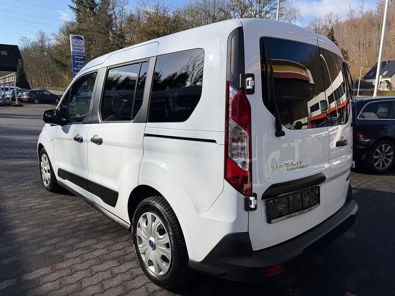 Gebraucht Ford Transit 101 PS (74 kW) 2018 Weiß Van / Kleinbus