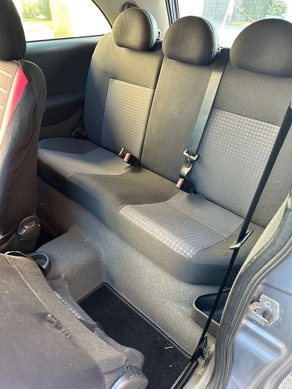 Gebraucht Opel Corsa 60 PS (44 kW) 2005 Grau Kleinwagen