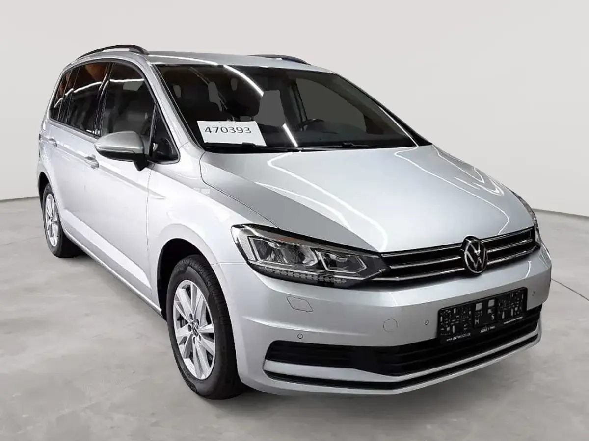 Gebraucht VW Touran Comfortline 150 PS (110 kW) 2021 Van / Kleinbus